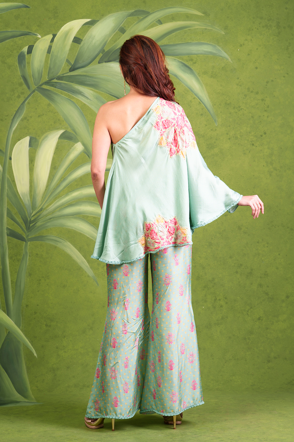 Juhu Kaftan Set