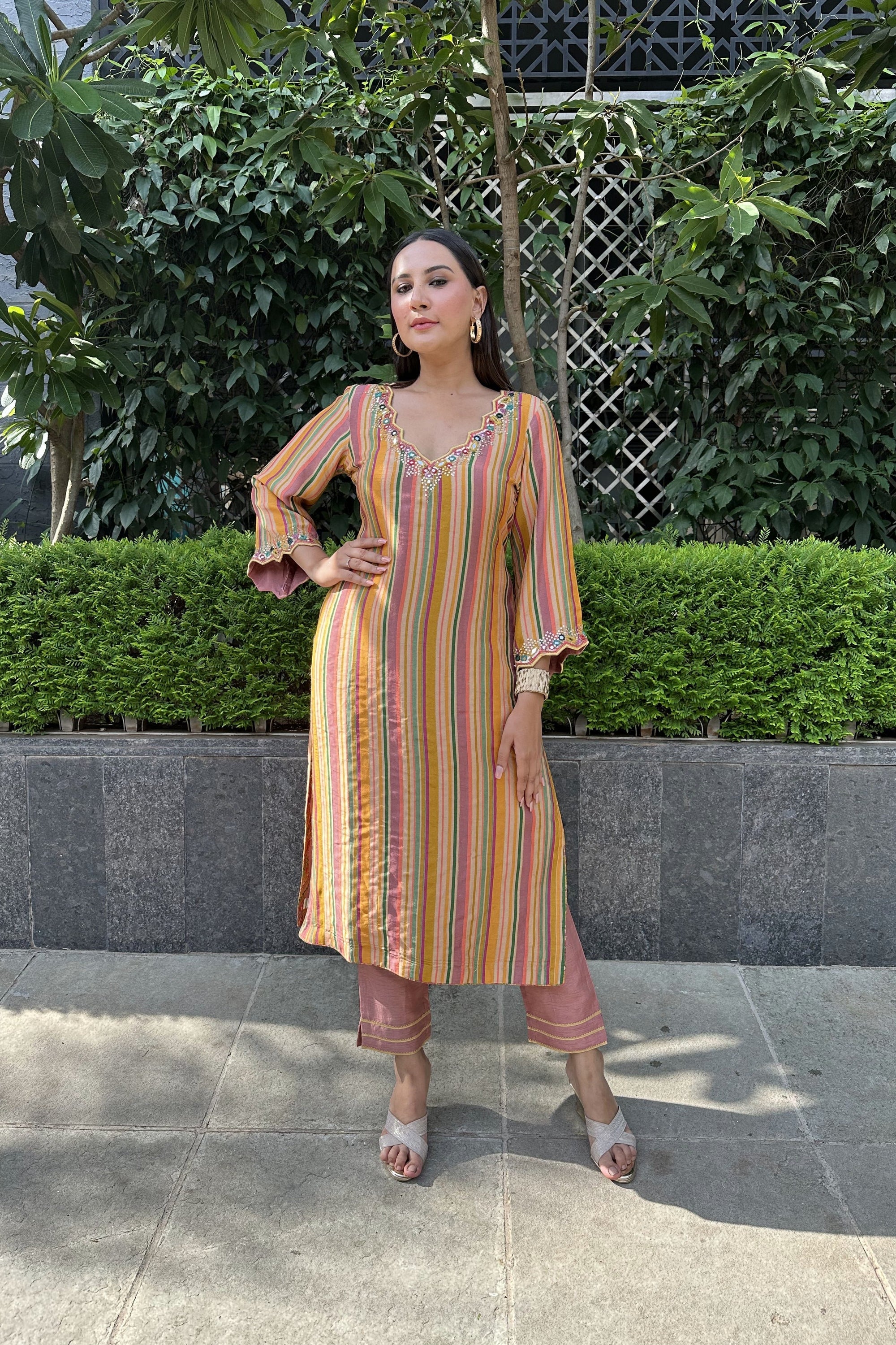 FEDORAA KURTA SET