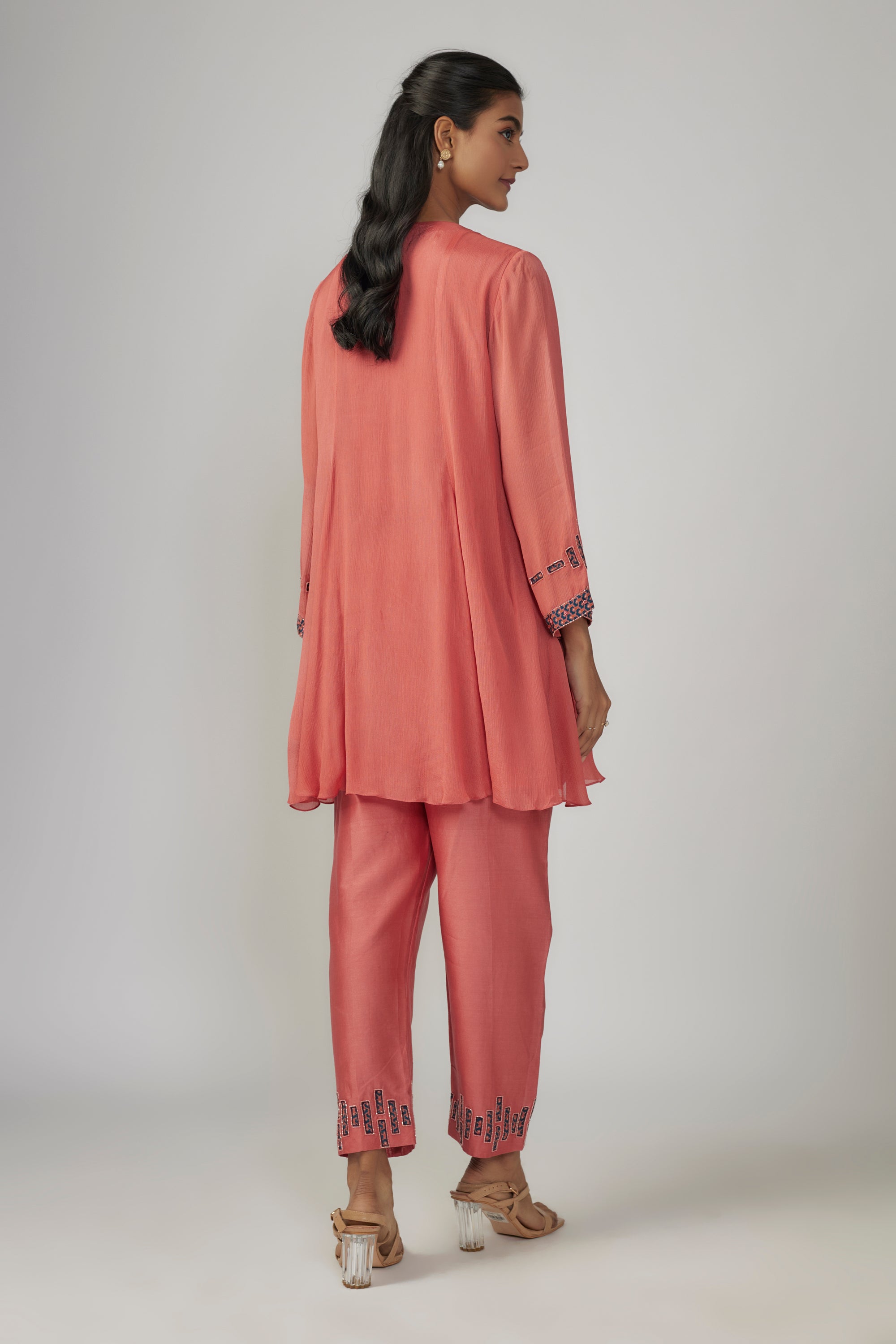 Artha Kurta Set