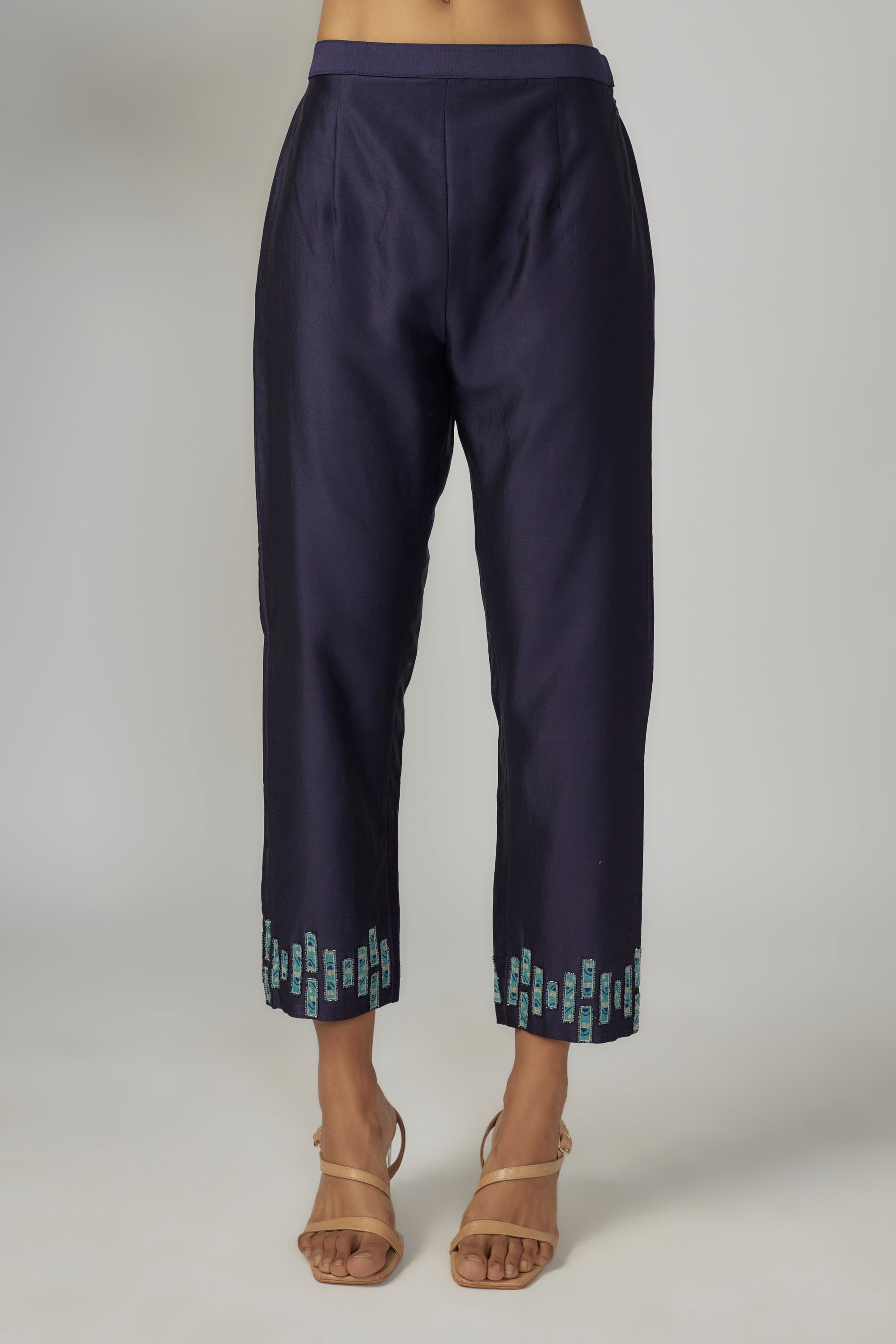 CHARU Kurta Set