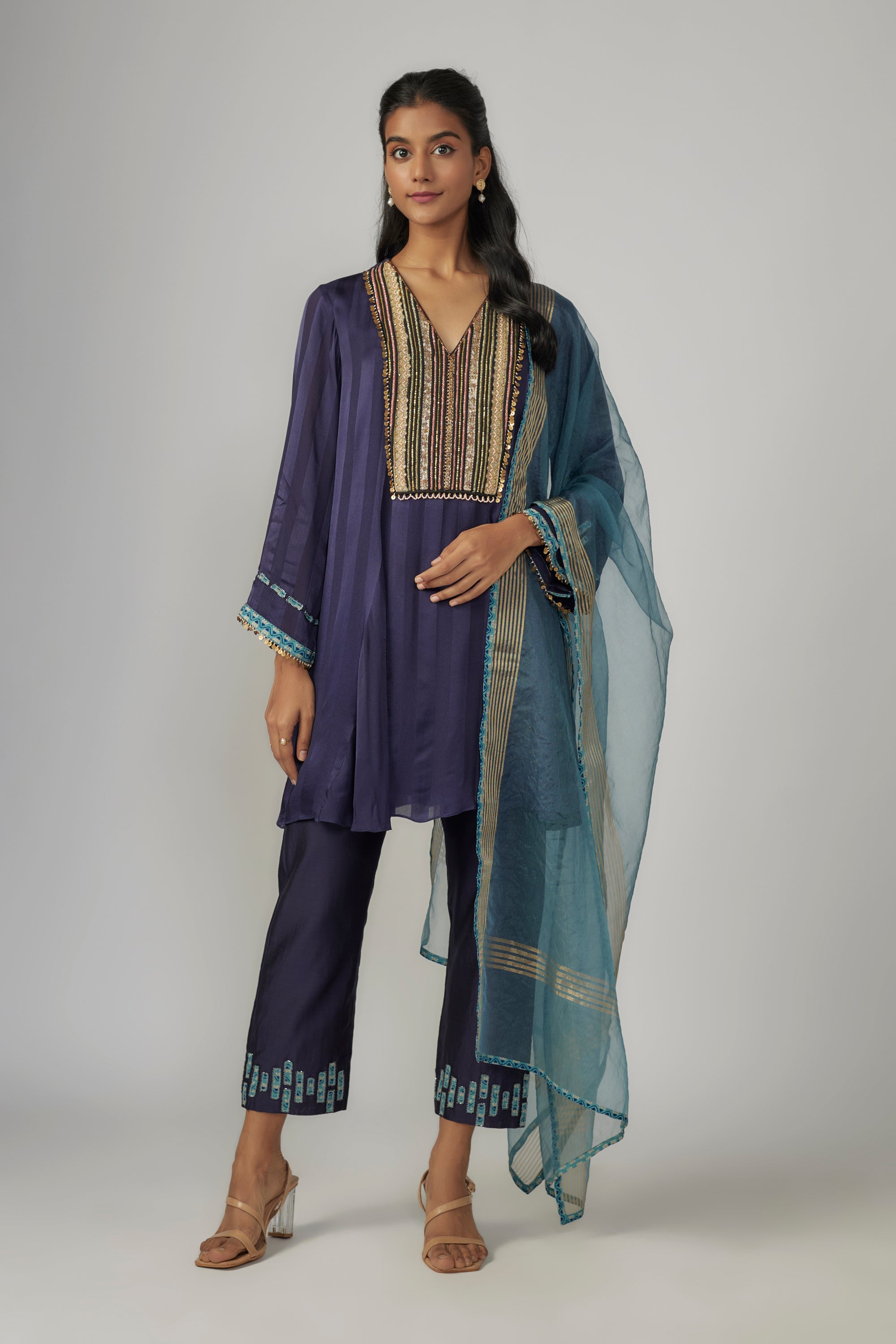 CHARU Kurta Set