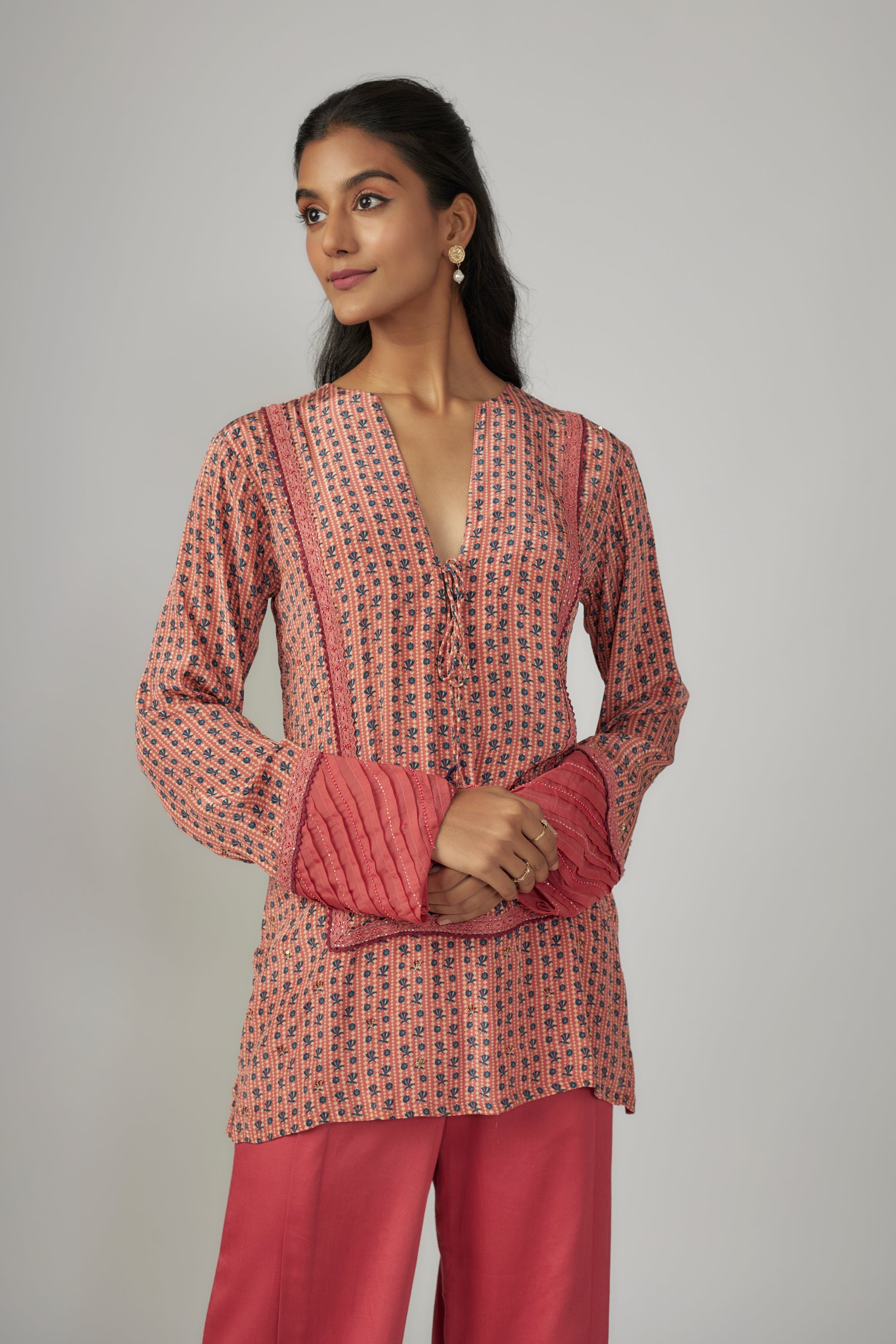 AMARUS Kurta Set