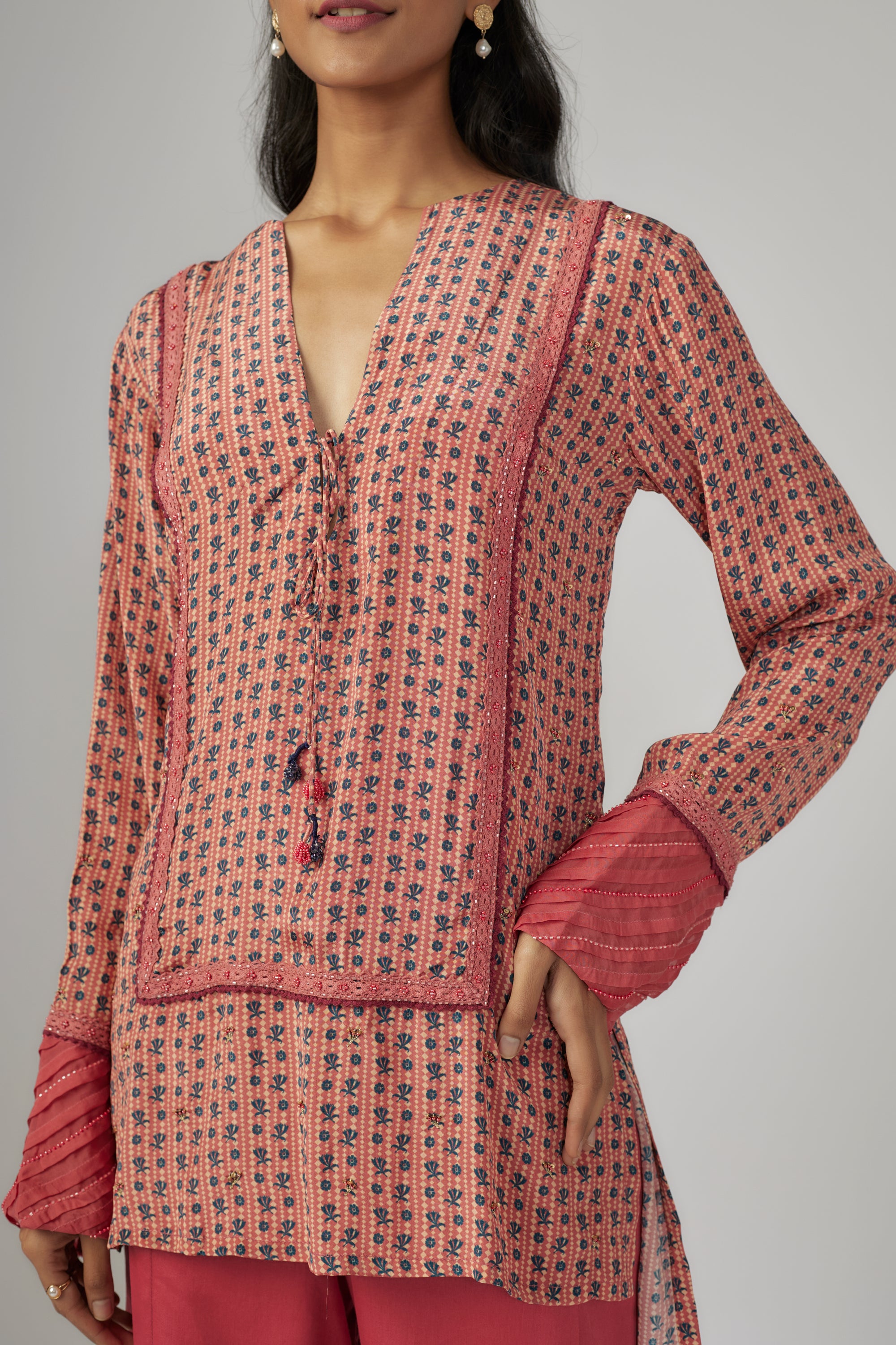 AMARUS Kurta Set
