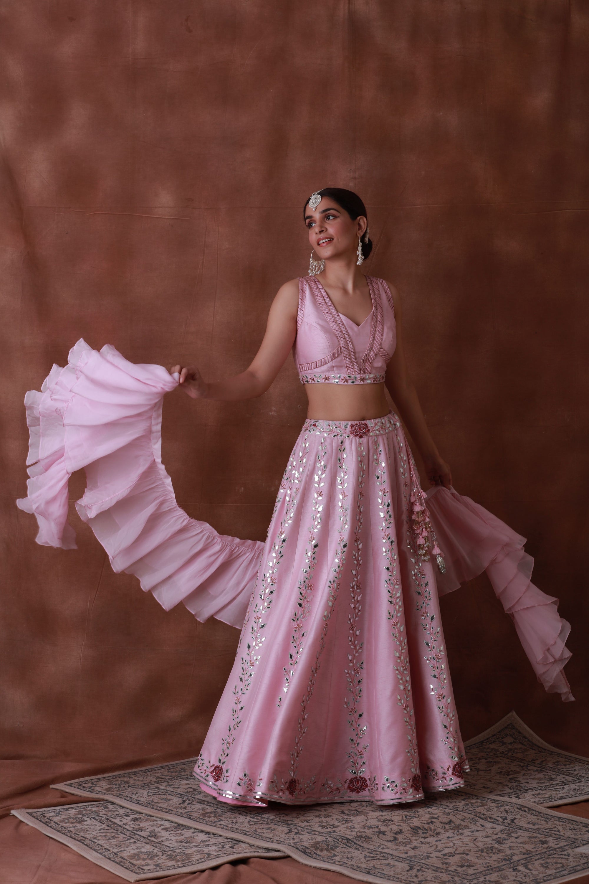 OPHELIA LEHENGA